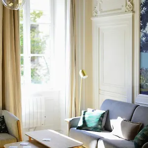 Eden Blue, Lovely Flat, Bright & Cosy In Lyon