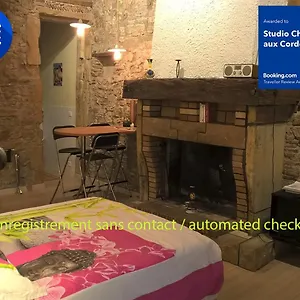 Charme Et Confort Aux Cordeliers Appartamento